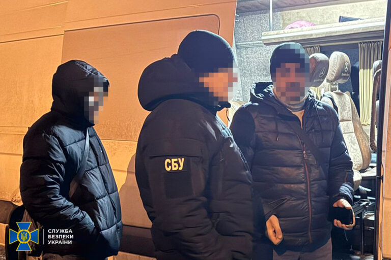 Пенсіонер-рецидивіст: прикарпатець знову намагався переправити чоловіків за кордон (ФОТО)