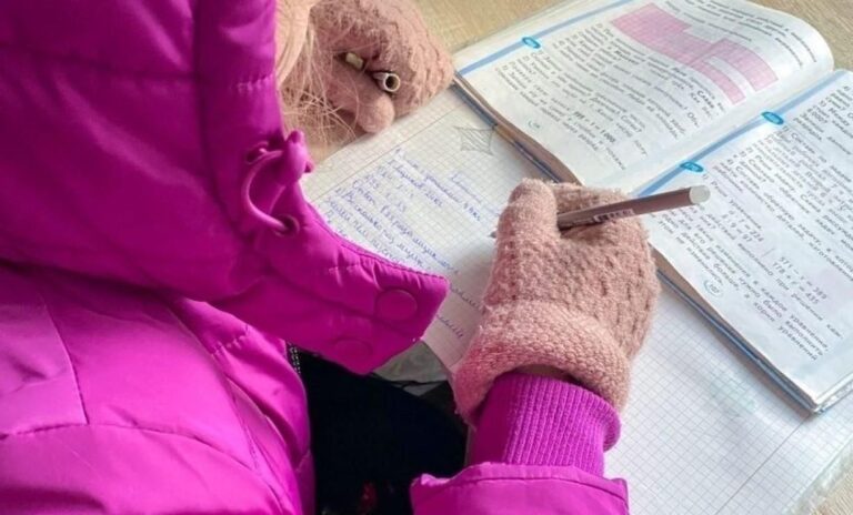 Холод у класах: на Прикарпатті розпочали перевірки шкіл