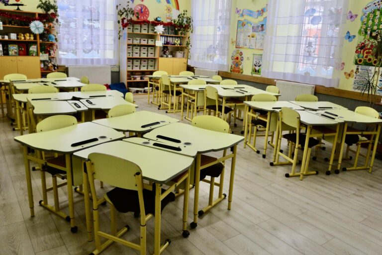 Система освіти Франківщини ризикує залишитися без державного фінансування — МОН