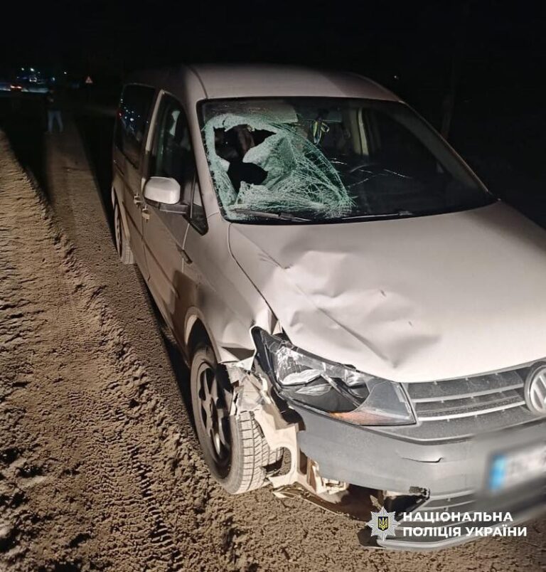 На Косівщині водійка збила пішохода: чоловік загинув на місці