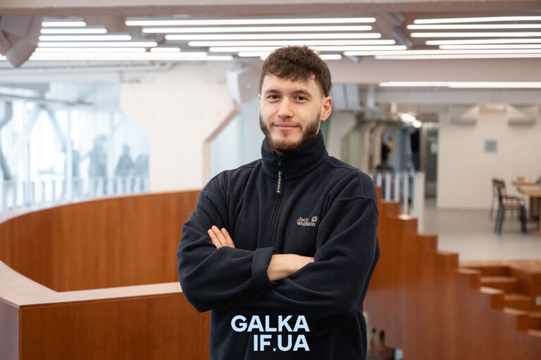 «Я завжди говорив “так”, навіть коли боявся»: історія франківського хореографа Дмитра Леки (ФОТО)