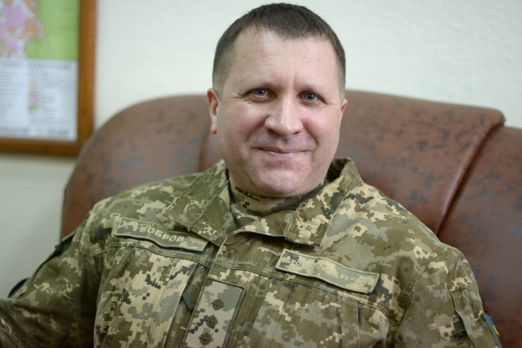 Суддю з Прикарпаття, який ймовірно п’яним стріляв у ЖК, тимчасово відсторонено від роботи