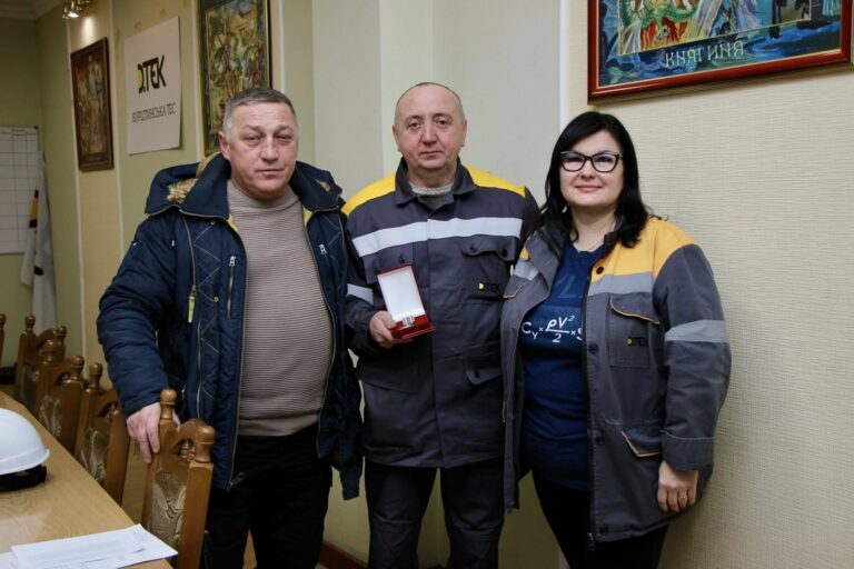 Енергетик і ветеран Роман Сьома з Бурштинської ТЕС отримав відзнаку РНБО (ФОТО)