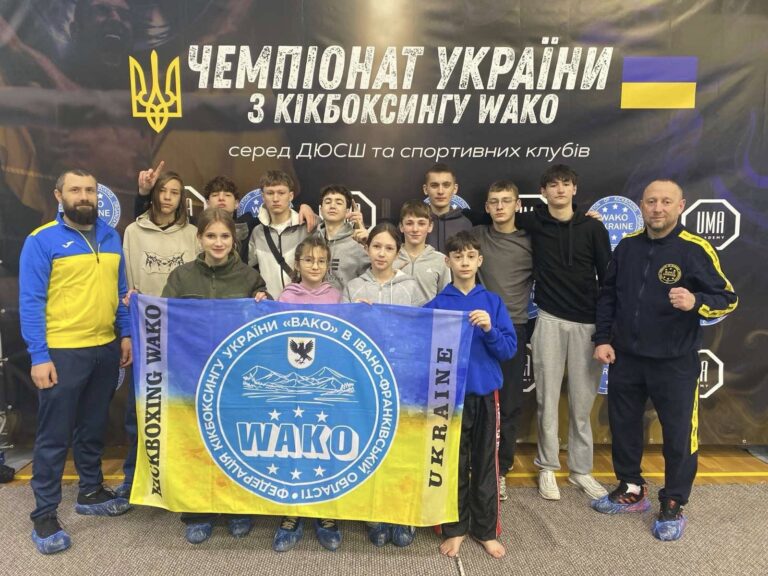 Прикарпатські кікбоксери вибороли 10 золотих нагород на чемпіонаті України