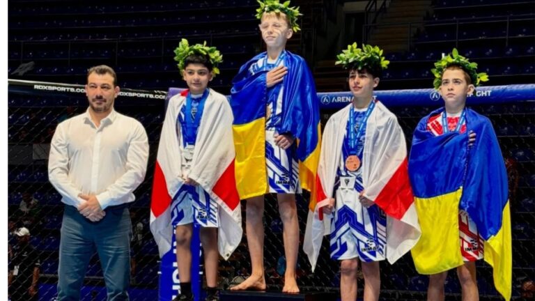 Франківець Денис Семців – чемпіон Європи з ММА
