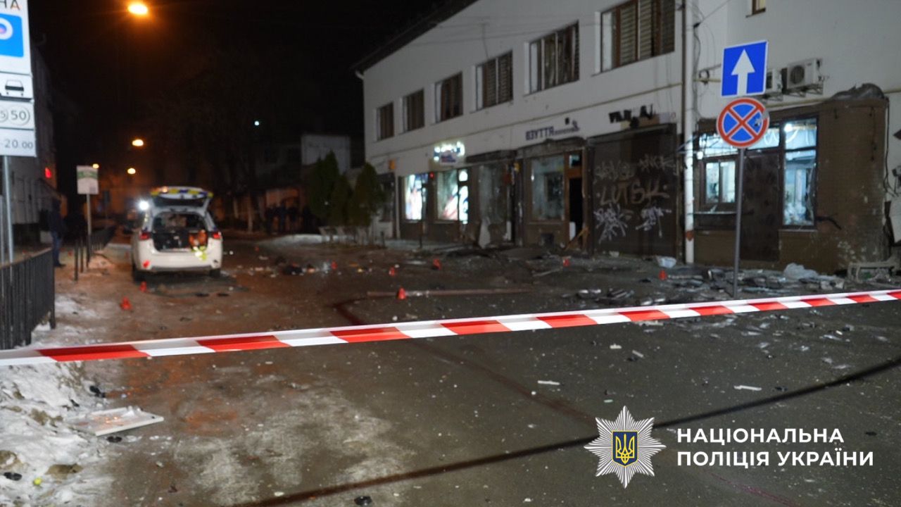 Серія вибухів у Львові: загинула 23-річна поліціянтка, ще 24 людини поранені (ФОТО, ОНОВЛЮЄТЬСЯ)