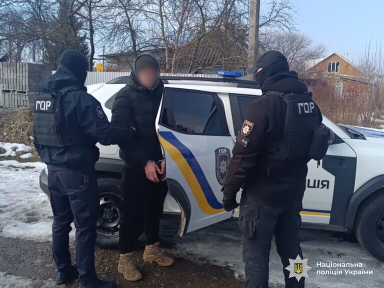Обікрав магазин і підпалив його: на Прикарпатті правоохоронці за лічені години затримали зловмисника