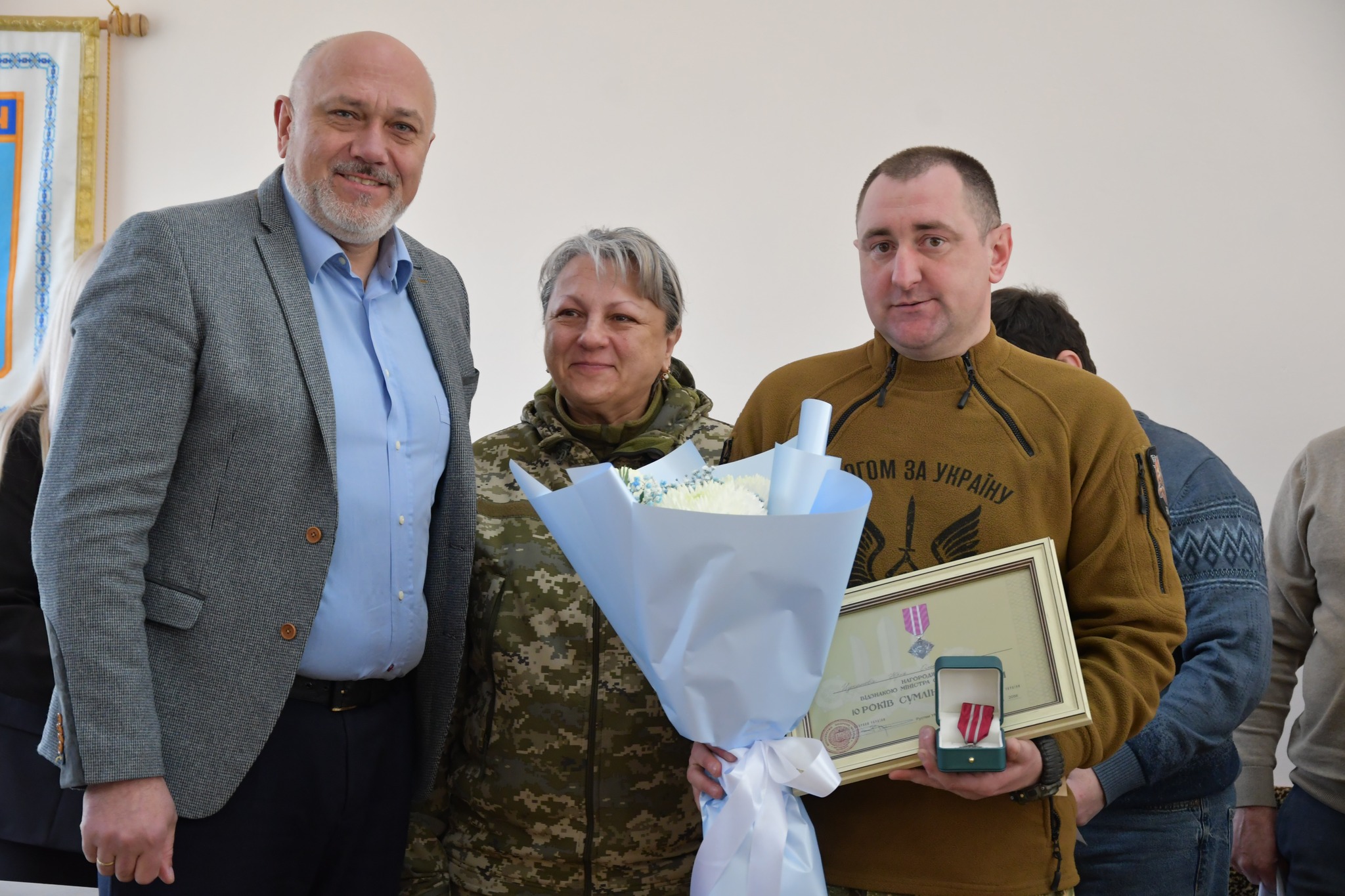 Прикарпатському військовому Юрію Цуканову вручили відзнаку Міноборони