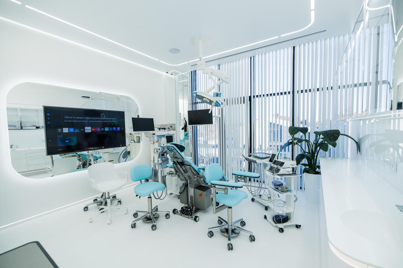 Нова сучасна клініка Respect Dental: з повною інклюзивністю і енергонезалежністю (ФОТОРЕПОРТАЖ)