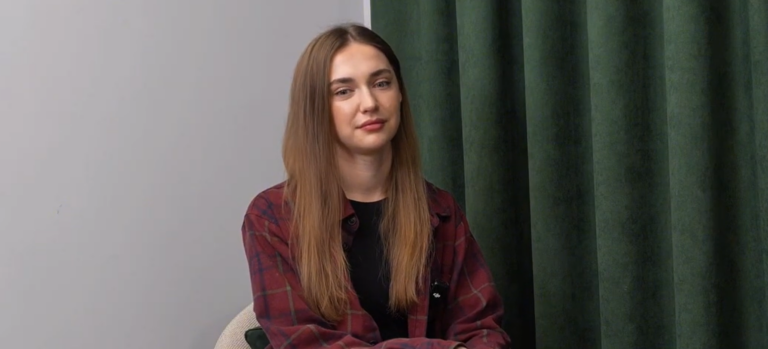 “Безпритульні тварини потребують уваги людей”: інтерв’ю зі співзасновницею БО “Рудий пес” Тетяною Котоловською (ВІДЕО)