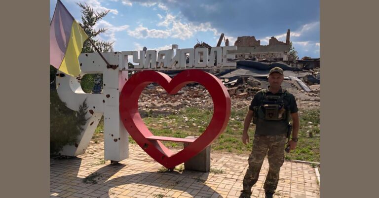 “Усім страшно — і нам тут також, але треба робити свою роботу”, – воїн 102 бригади ТрО Василь “Лапа”