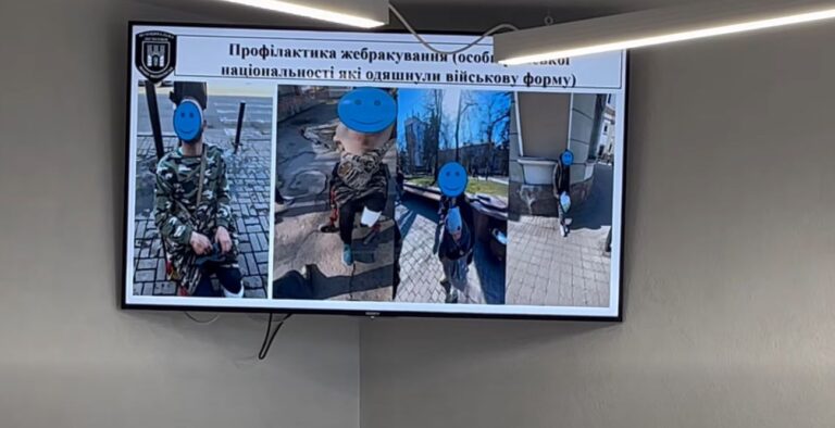У Франківську чоловік у військовій формі жебракував на вулиці — виявився шахраєм, який втік з полігону