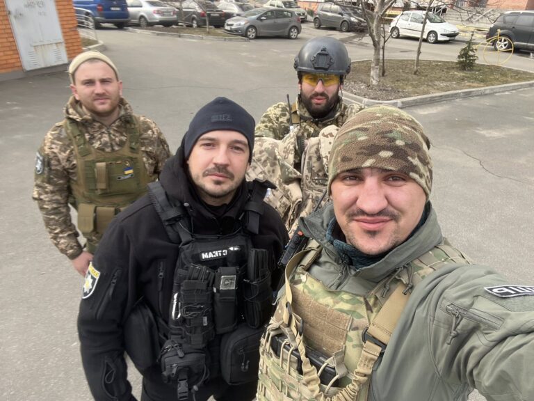«Спецпідрозділи поліції воюють на передовій, включно з тими, хто нещодавно охороняли міста», – франківський військовий Назарій Кішак