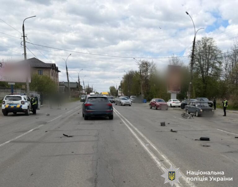 У Коломиї 19-річний водій на смерть збив жінку на пішохідному переході