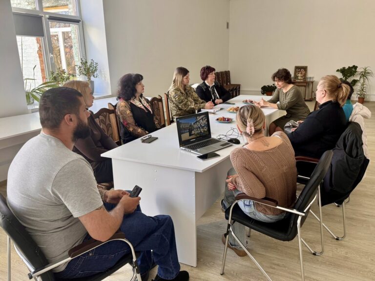 У Бурштині, де 47 захисників вважаються безвісти зниклими, ініціюють створення Алеї Надії