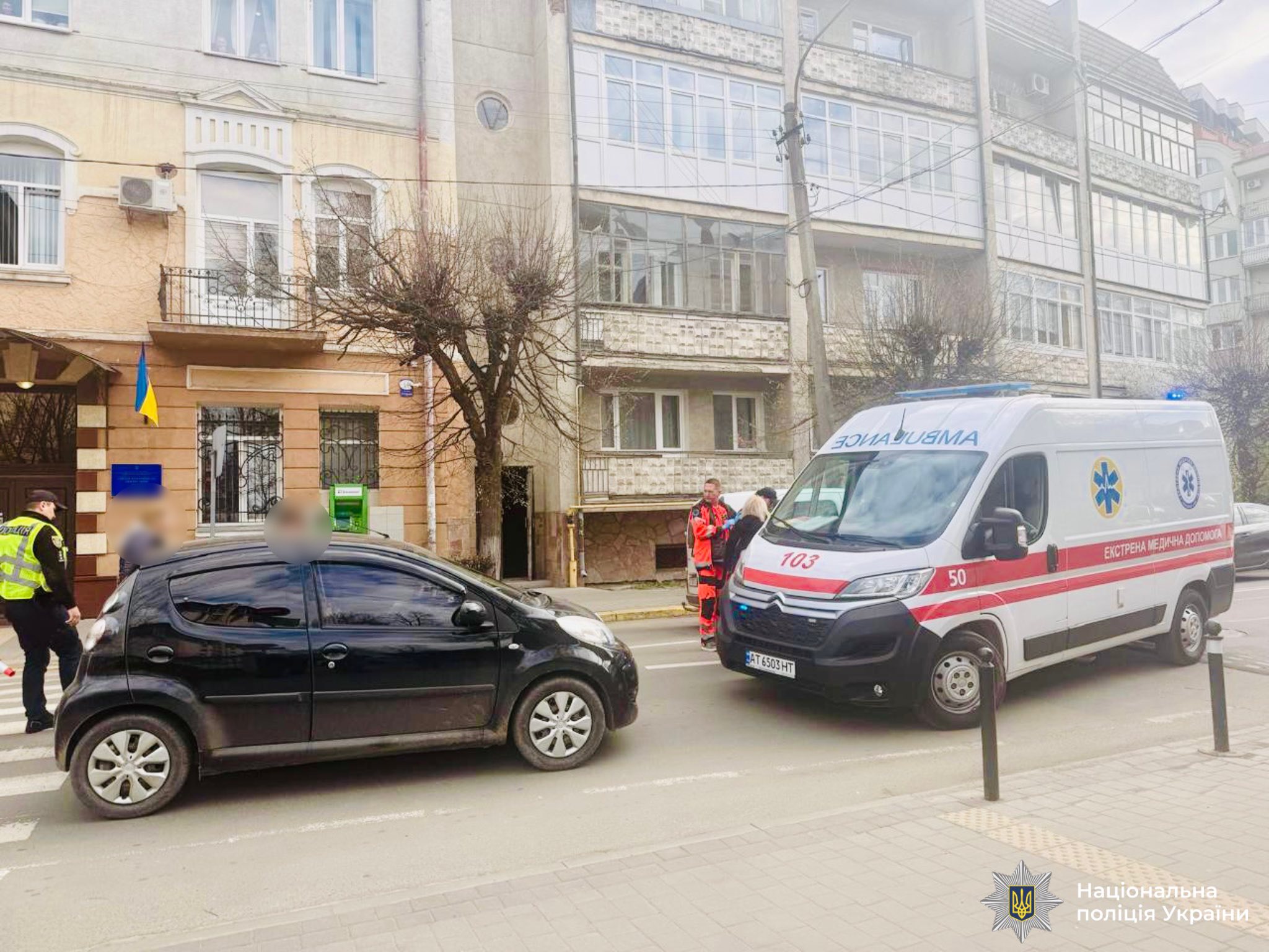 На Сахарова Citroen збив 64-річну жінку на “зебрі”: її госпіталізували (ФОТО)