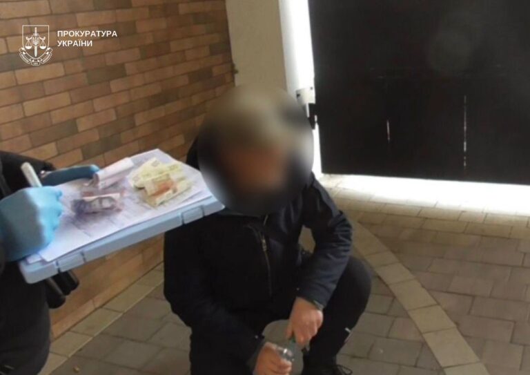 Працював разом з ексдружиною: на Прикарпатті наркоторговець чотири роки переховувався від поліції (ФОТО)