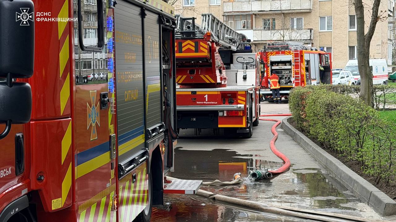 У гуртожитку на вулиці Мазепи спалахнула пожежа — евакуювали 40 осіб