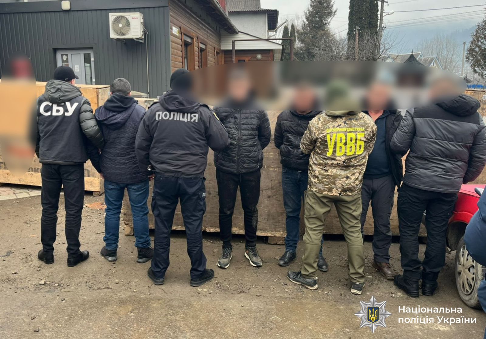 До Румунії за 3 тисячі доларів: на Прикарпатті судитимуть організаторів, які переправляли чоловіків за кордон (ФОТО)