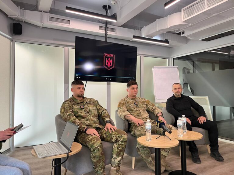 “Це було щось новітнє та цікаве”: у Франківську презентували 7-му артилерійську бригаду “Грегіт”