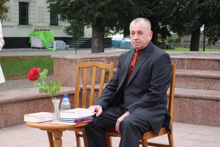 Михайло Андрусяк: прикарпатський письменник та лауреат Шевченківської премії