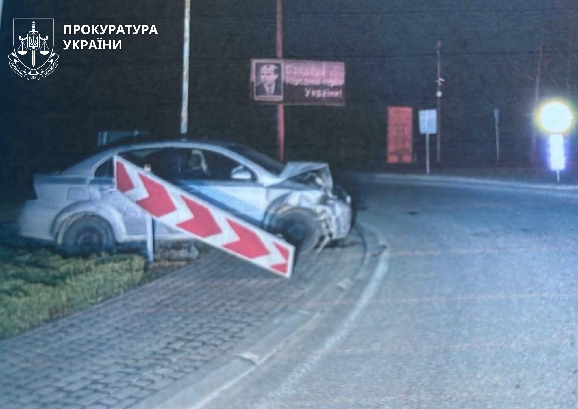 Без прав і напідпитку: на Прикарпатті повідомили про підозру водію, який вчинив ДТП і втік з лікарні (ФОТО)