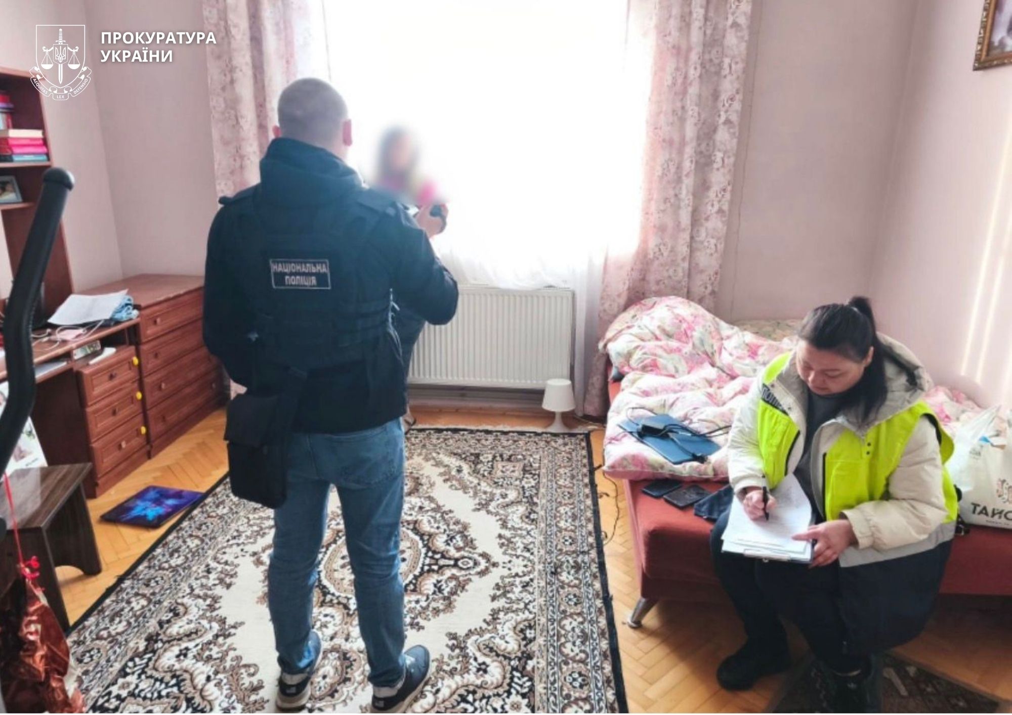 У Франківську таксистка підробляла сутенеркою, – прокуратура