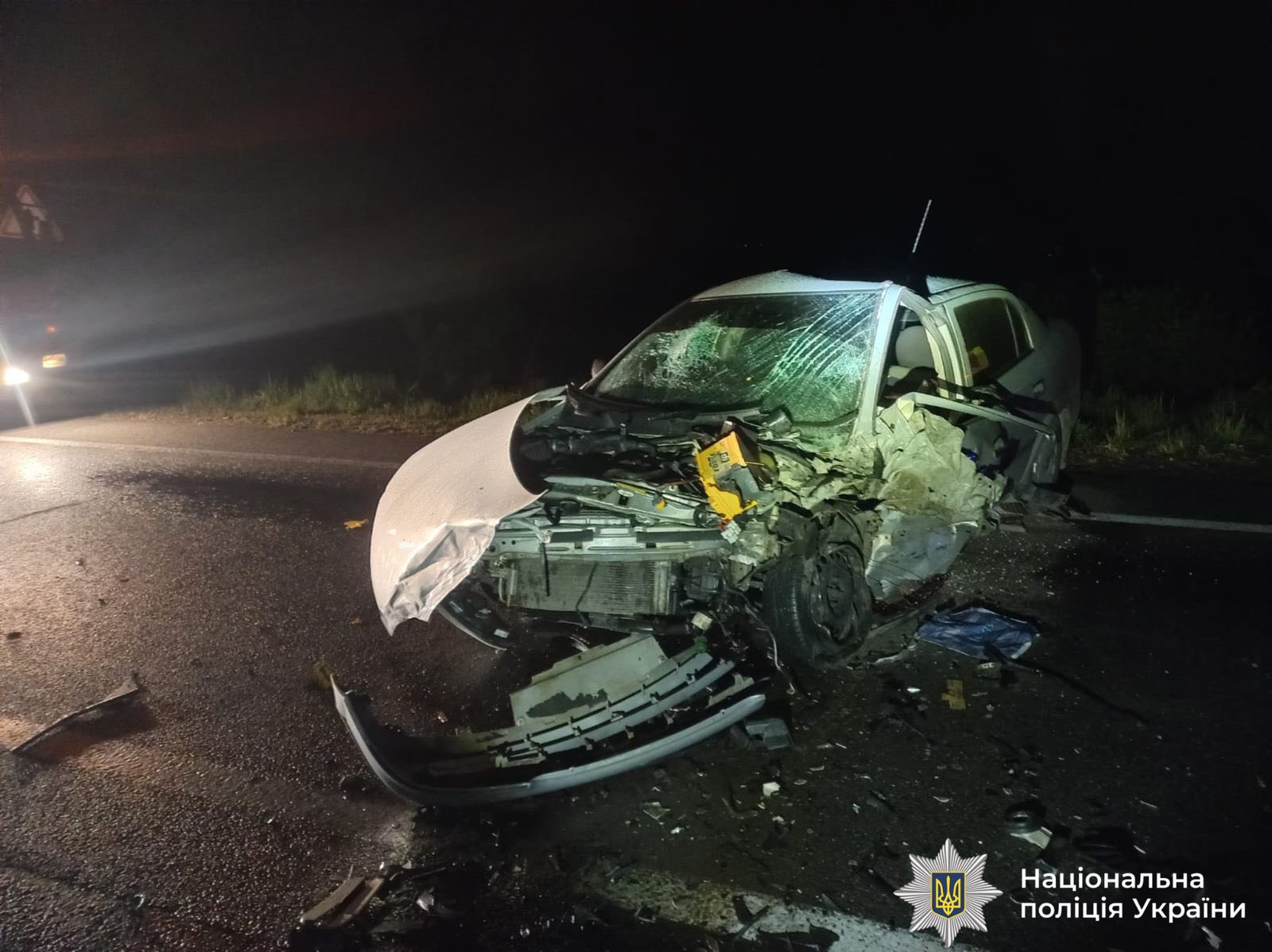 Пʼяний водій BMW виїхав на зустрічну смугу: деталі нічної ДТП у Калуші (ФОТО)