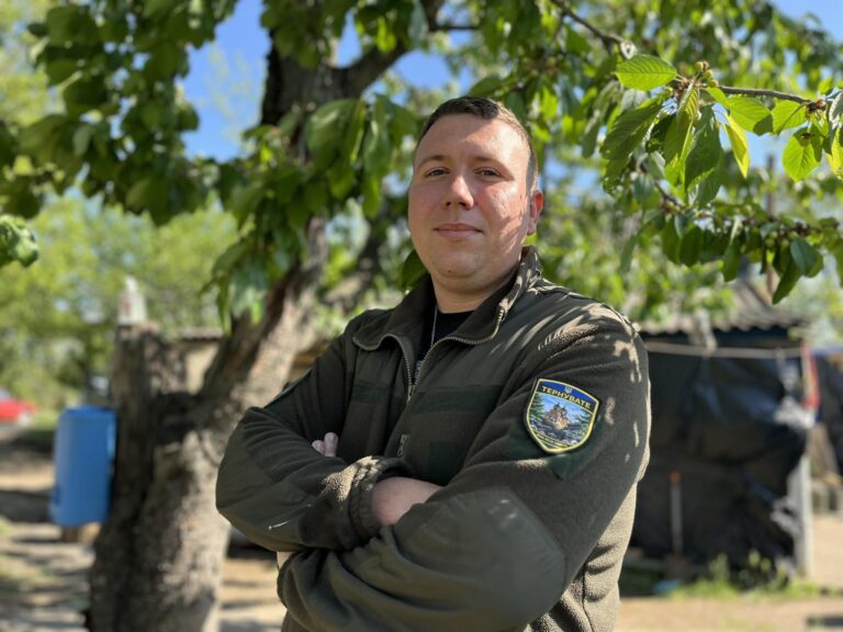 “Не всі служать зі зброєю, але кожен щось має робити для країни”: історія військового кухаря 102 ТРО