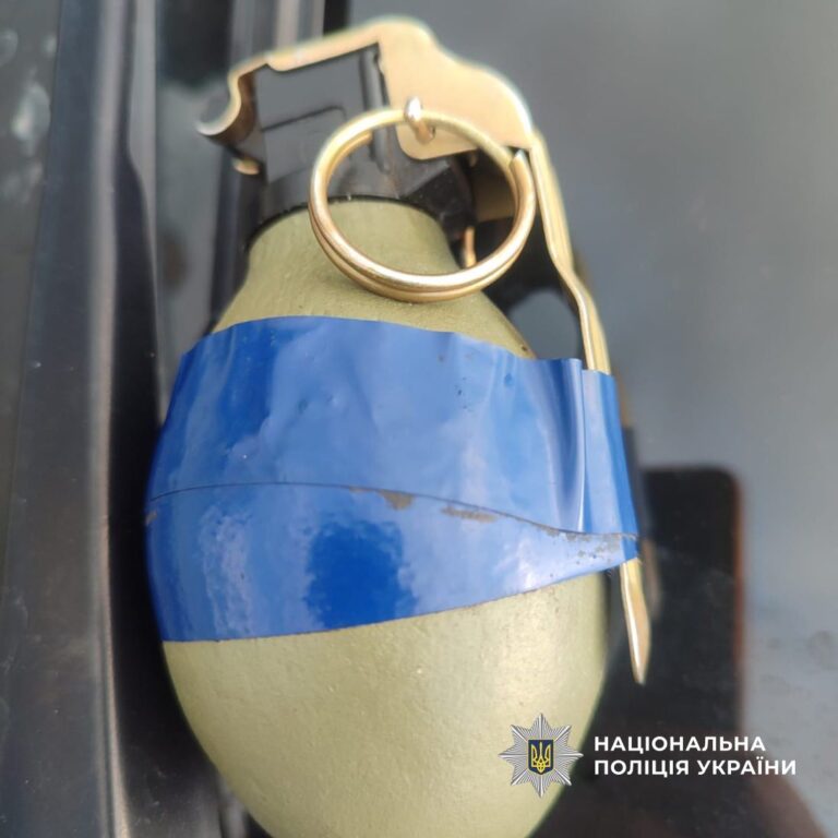 На Коломийщині у двох чоловіків виявили бойові гранати (ФОТО)