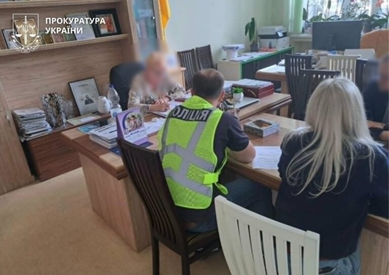 Прокуратура просила арешт або більшу заставу директорці франківської лікарні у справі про 2,1 млн грн від НСЗУ: суд відмовив