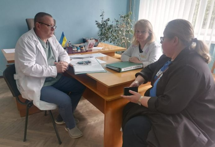 У Снятинській лікарні припинили надавати стаціонарну паліативну допомогу