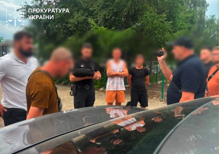 Продавали PVP: на Коломийщині викрили двох наркоторговців (ФОТО)