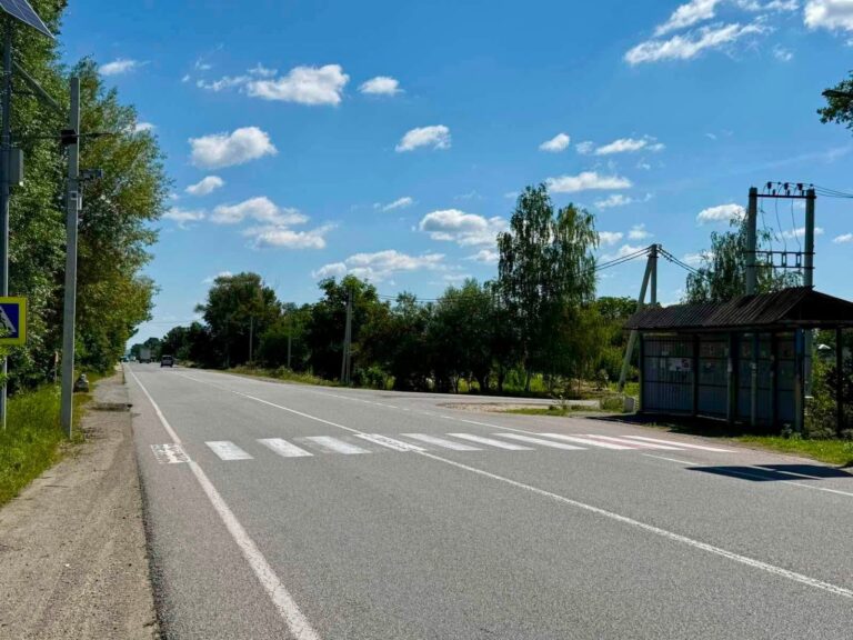 Аварійна ділянка дороги: на Калущині на трасі Н-10 встановили камеру автофіксації швидкості