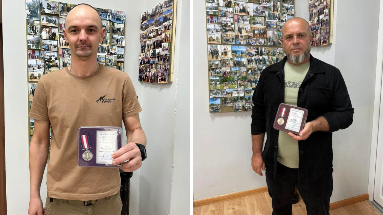Двох захисників з Тлумаччини нагородили медаллю Франківської облради “Лицар бойового чину” (ФОТО)