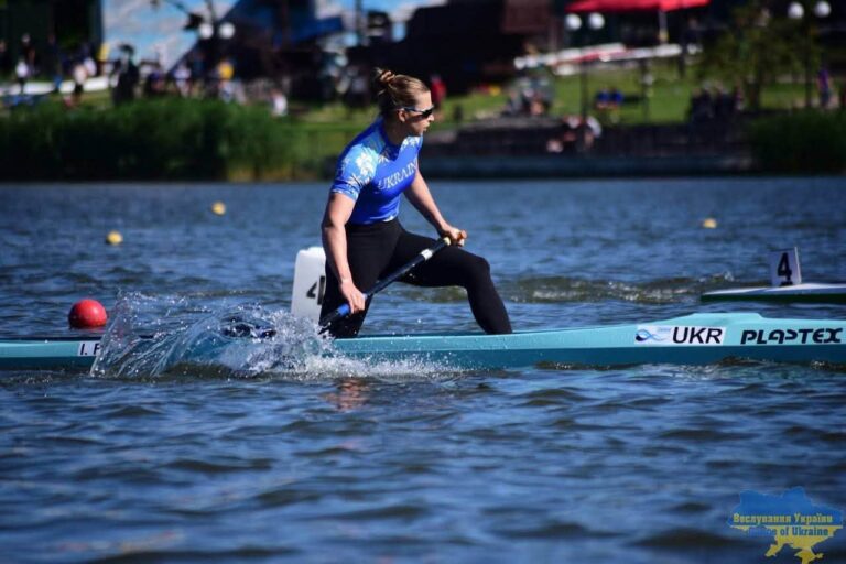 Срібло чемпіонату світу: веслувальниця з Франківщини Ірина Федорів здобула нагороду в Канаді