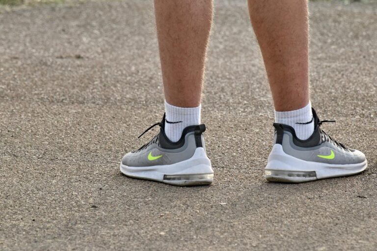 Фігурант інциденту на Каскаді розповів, чому спілкувався з дитиною