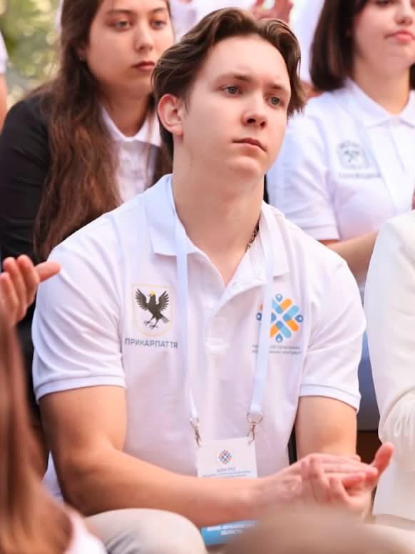 19-річний прикарпатець отримав понад 137 тисяч гривень на кінотеатр під відкритим небом