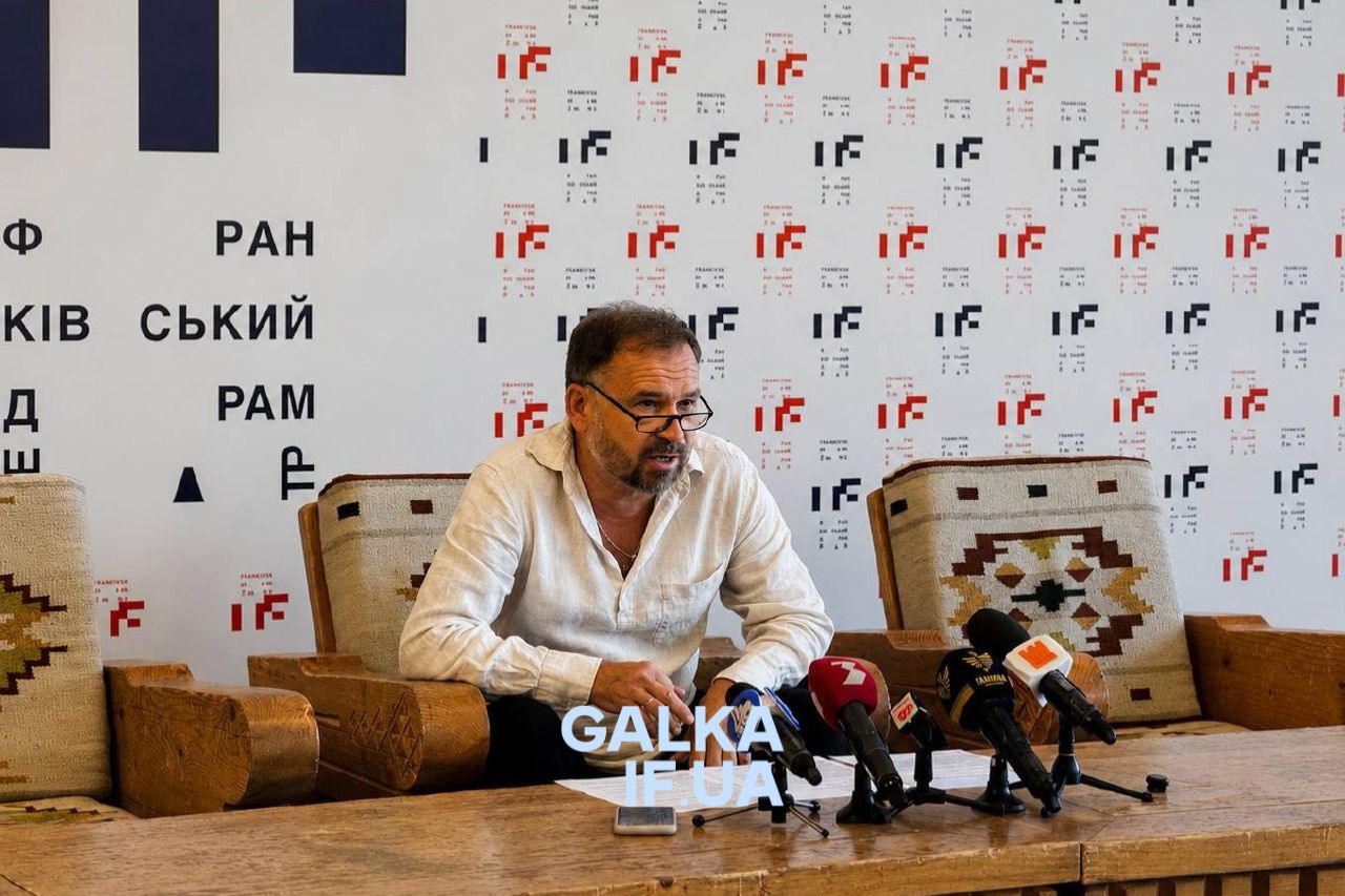 У Франківському драмтеатрі розповіли про 116-й сезон: які вистави та гастролі чекають на глядачів