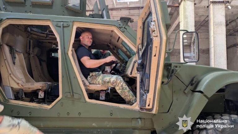 Змалку мріяв захищати: річниця загибелі майора поліції з Прикарпаття Ігоря Мартинюка (ФОТО)