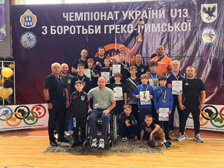 Прикарпатські спортсмени вибороли вісім медалей на чемпіонаті України U13 з греко-римської боротьби (ФОТО)