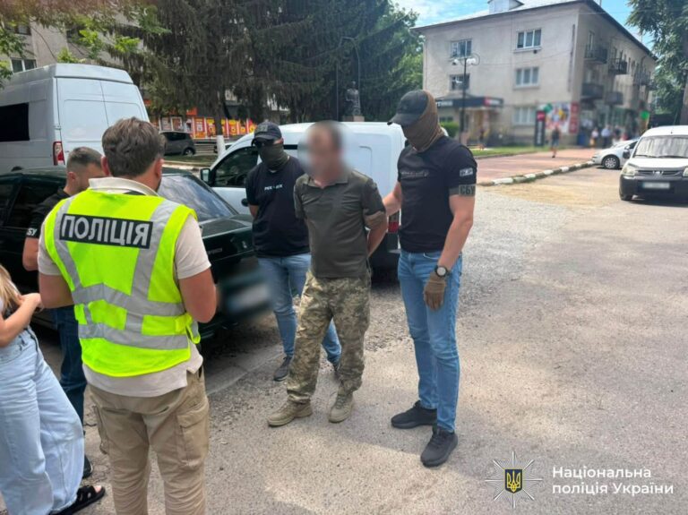 “Ми не толеруємо і не будемо толерувати подібні дії”: у Франківському ОТЦК прокоментували затримання посадовця, якого підозрюють у хабарництві