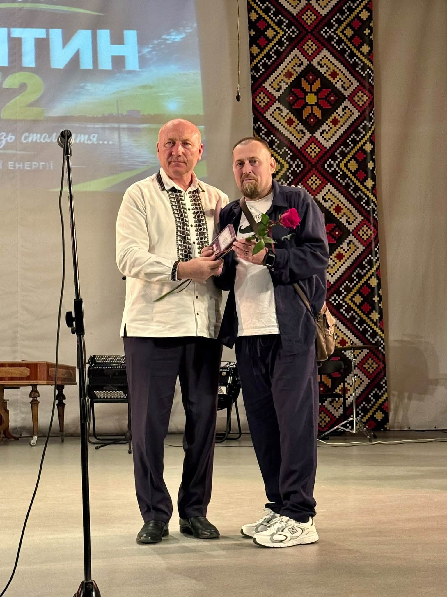 У Бурштині шістьох військових нагородили медалями “Лицар бойового чину” (ФОТО)