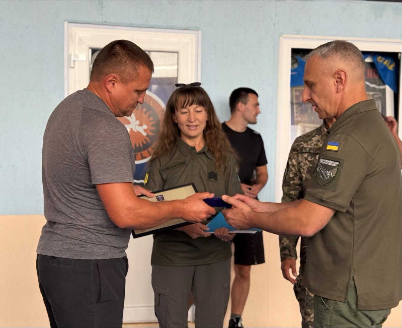 Ветерана з Калуша Романа Демчука нагородили відзнакою «За важке поранення» (ФОТО)
