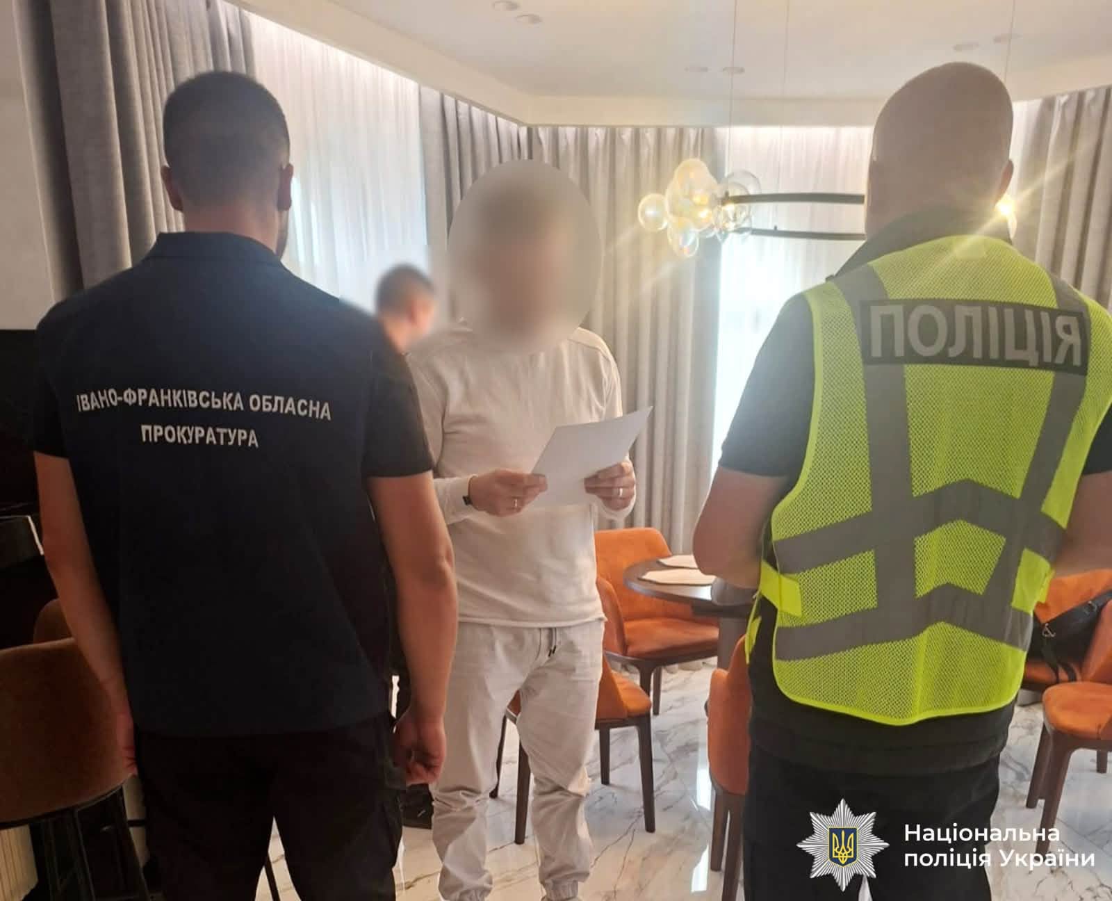 На Прикарпатті викрили аферу на понад 5,4 млн грн: франківець заробляв машинах та квартирах своїх знайомих (ФОТО)