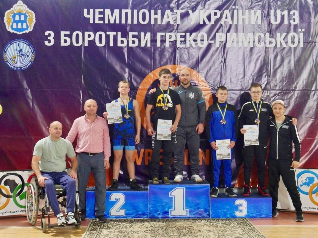 Прикарпатські спортсмени вибороли вісім медалей на чемпіонаті України U13 з греко-римської боротьби (ФОТО)