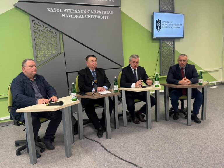 У КНУВС започаткували премію імені Володимира Грабовецького для молодих краєзнавців