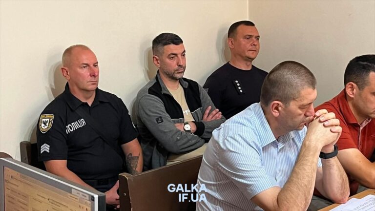 “З цим все ясно. Давайте наступного”: як франківці відреагували на те, що депутата міськради спіймали на хабарі