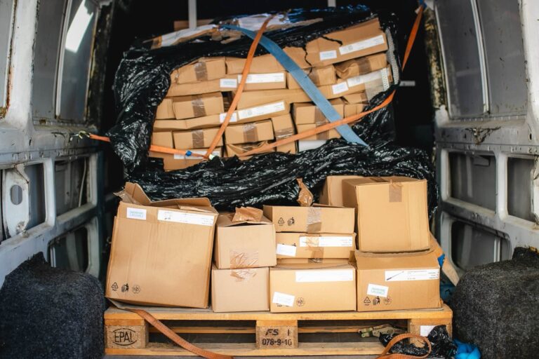 Медзаклади Прикарпаття отримали понад 2700 хірургічних інструментів від чеських партнерів