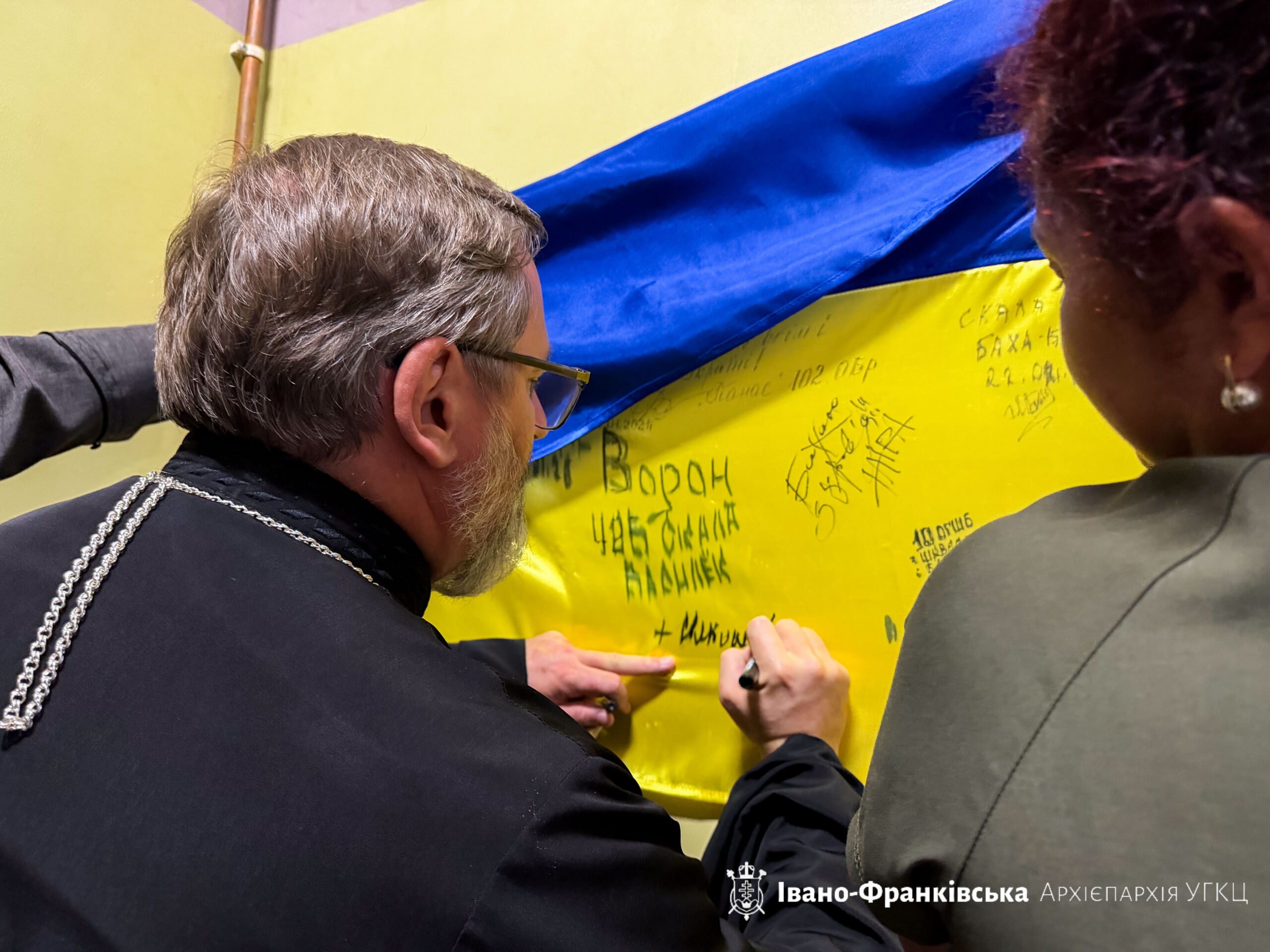 Глава УГКЦ відвідав поранених військових в Івано-Франківському військовому госпіталі